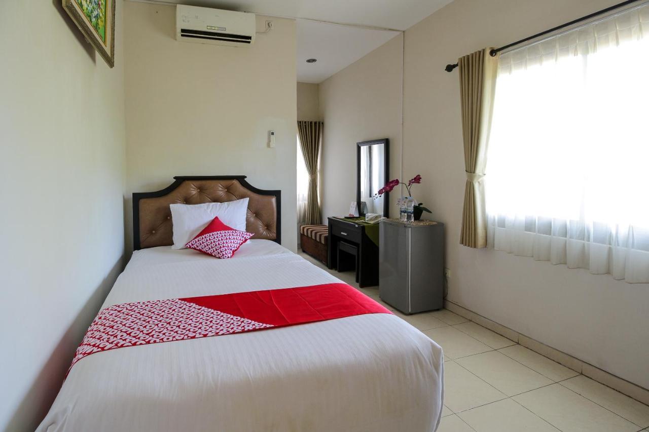Oyo 734 Tuban Torres