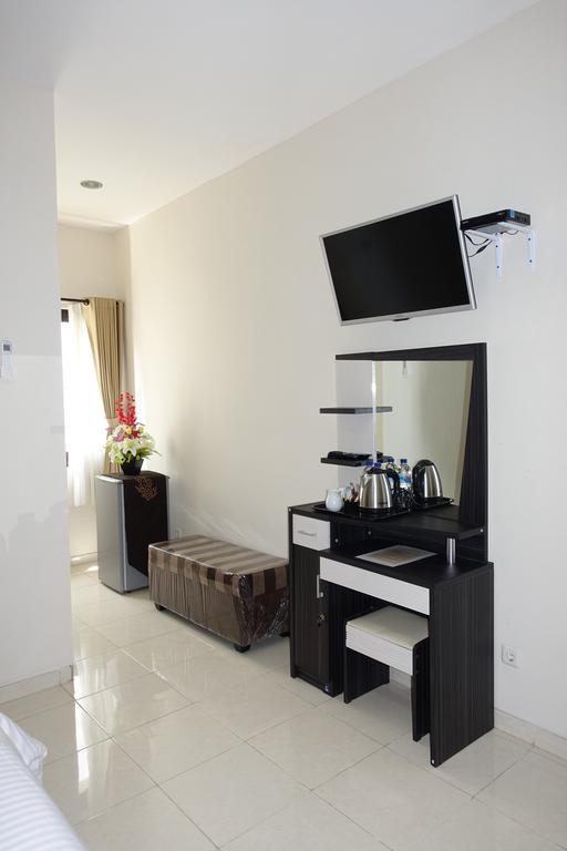 Oyo 734 Tuban Torres Kuta (Bali)